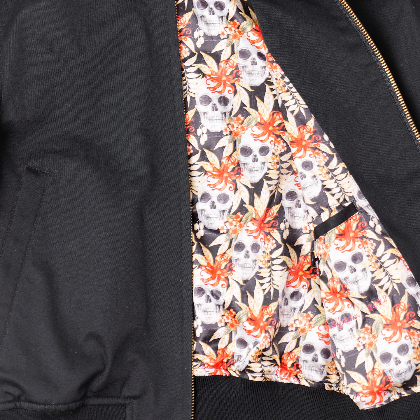 Bomber Jacket - (Noir)