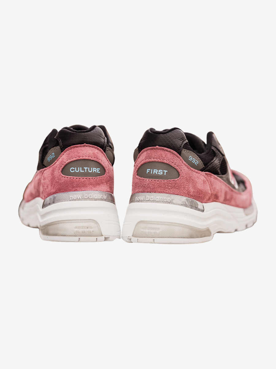New Balance 992 Culture First (Pink/Noir)